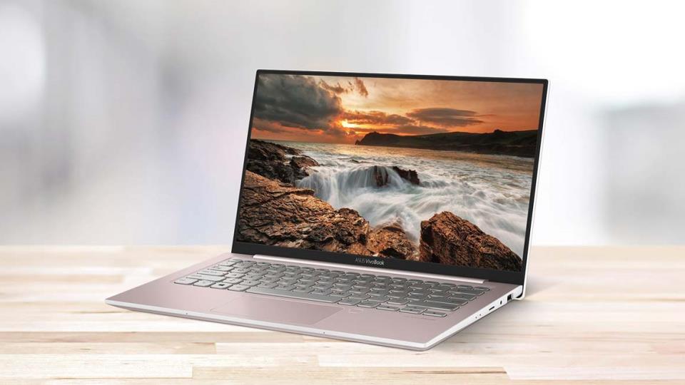 ASUS Vivobook S13 S330 - дизайн, фото ASUS Vivobook S13 S330 - дизайн, фото